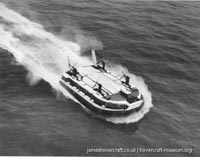 SRN4 Sir Christopher (GH-2008) with Hoverlloyd